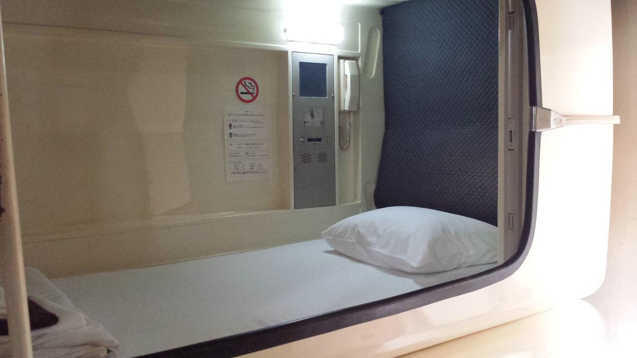 Capsule Hotel Honcho Сендай Екстер'єр фото